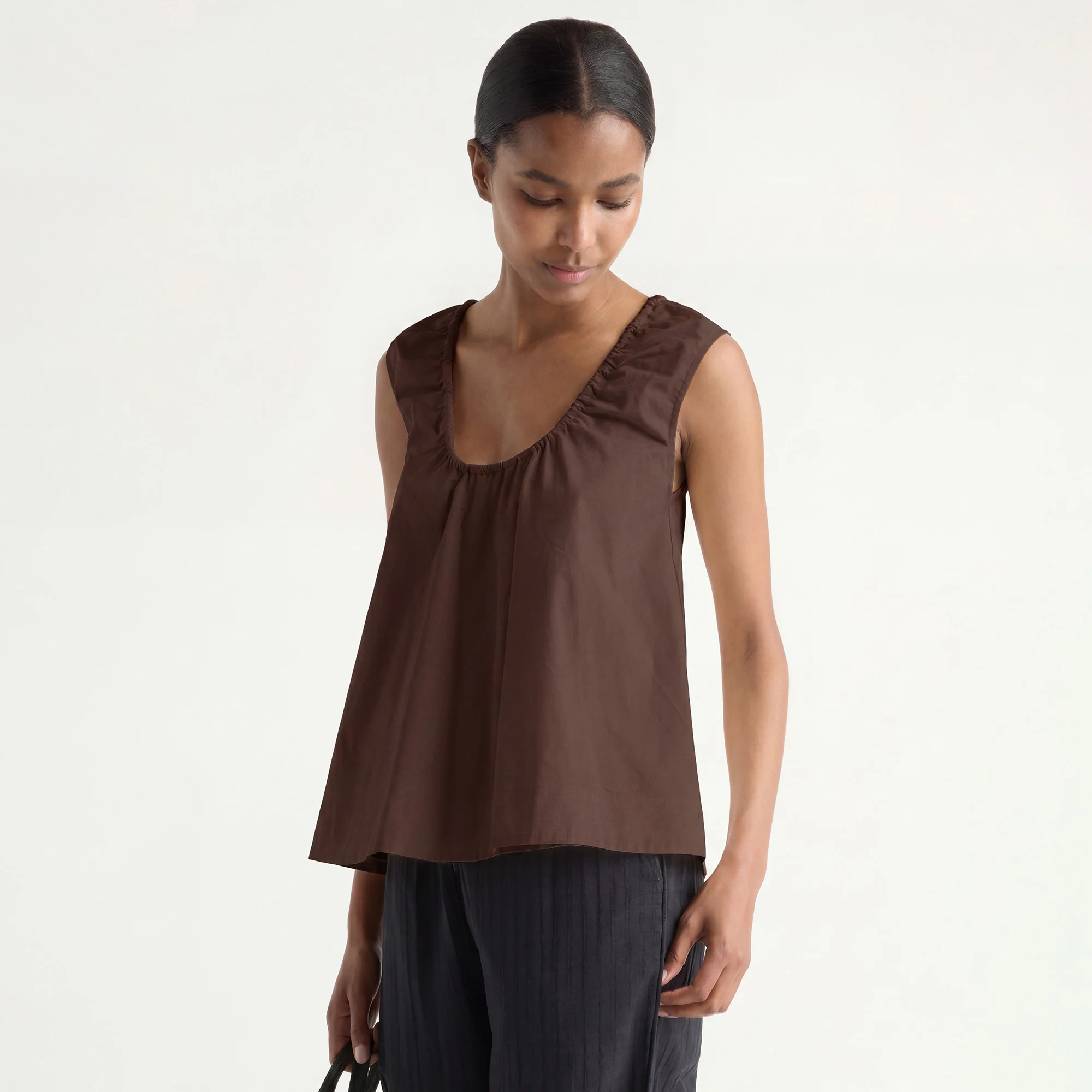 Abby Organic Cotton U-Neck Top