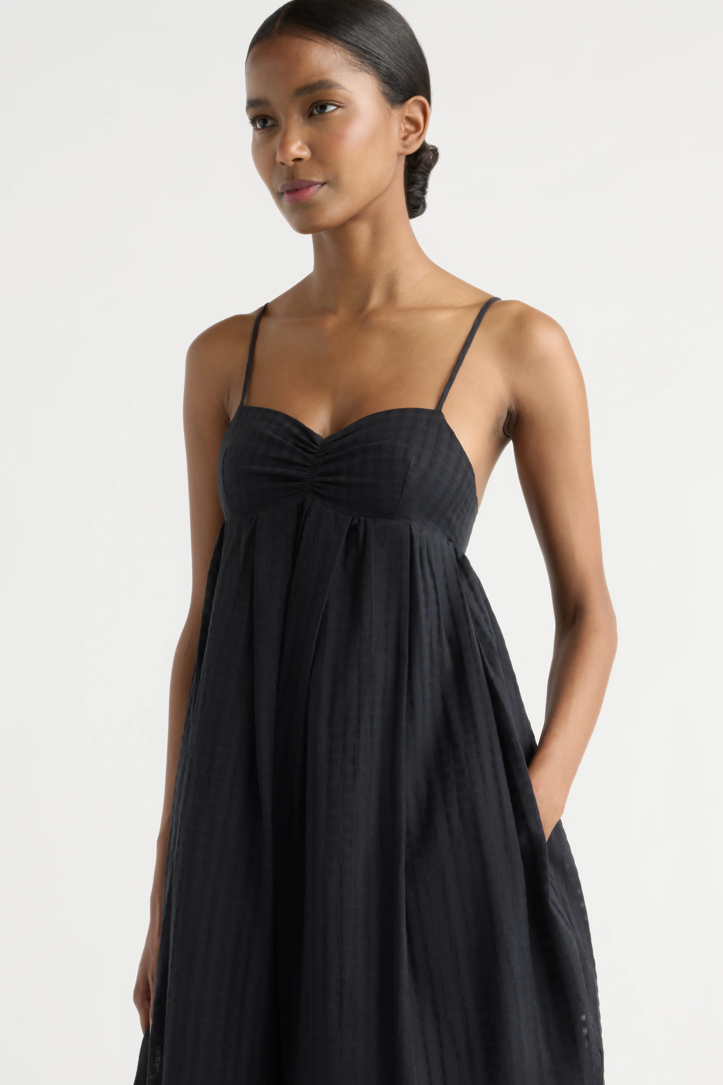Afrodita Sweetheart Gingham Maxi Dress - Image 3