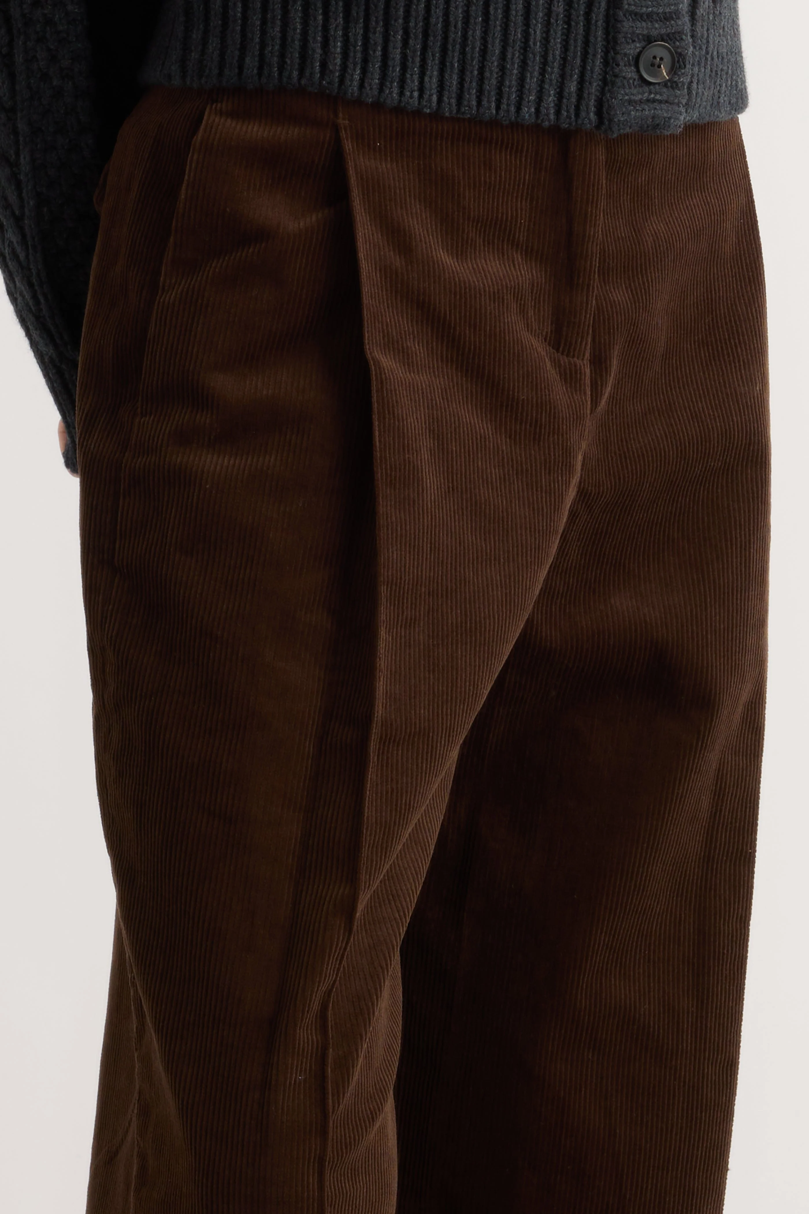 Austino Corduroy Barrel-Leg Pant - Image 7