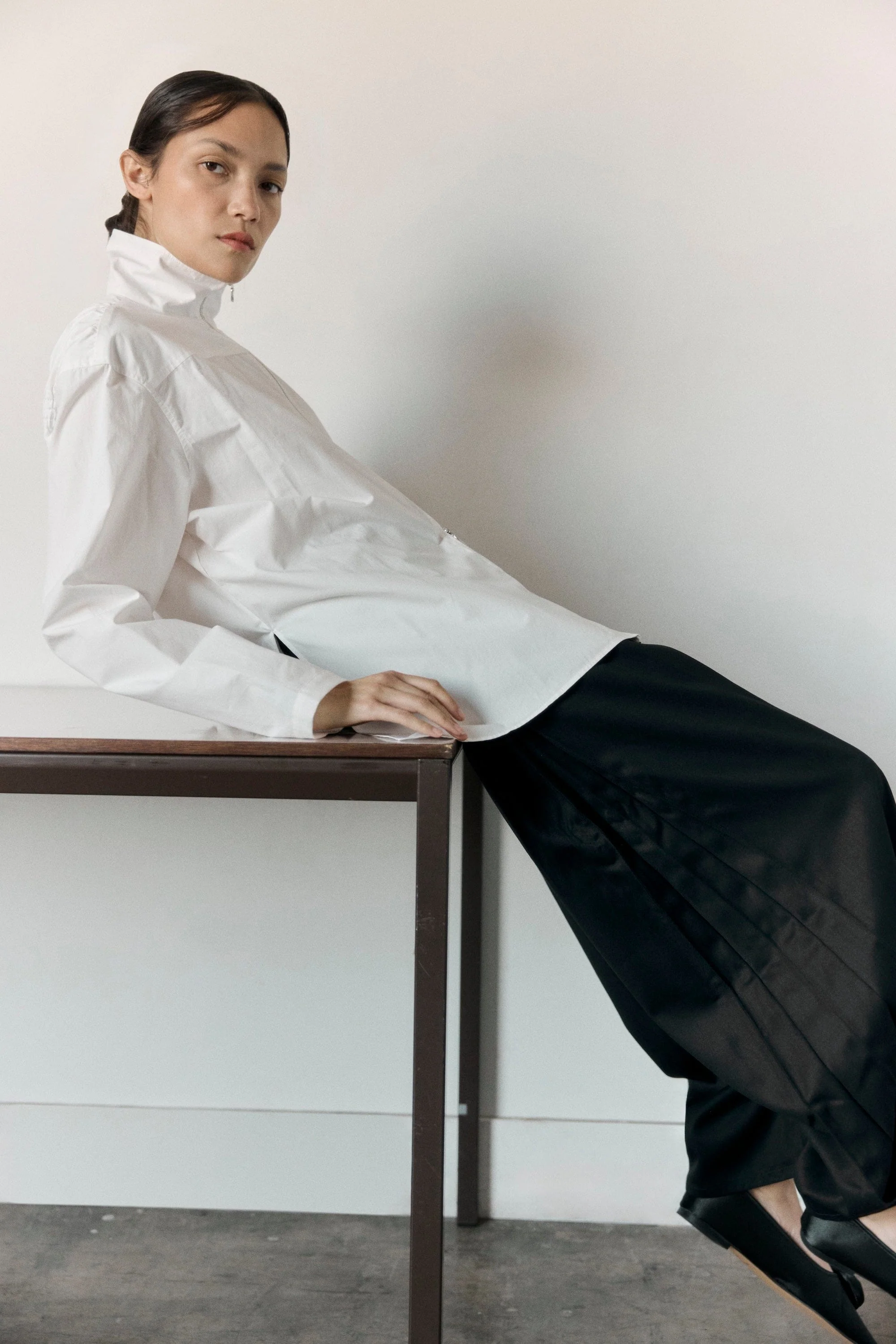Baylor Cotton Back-Detail Tunic Blouse - Image 9