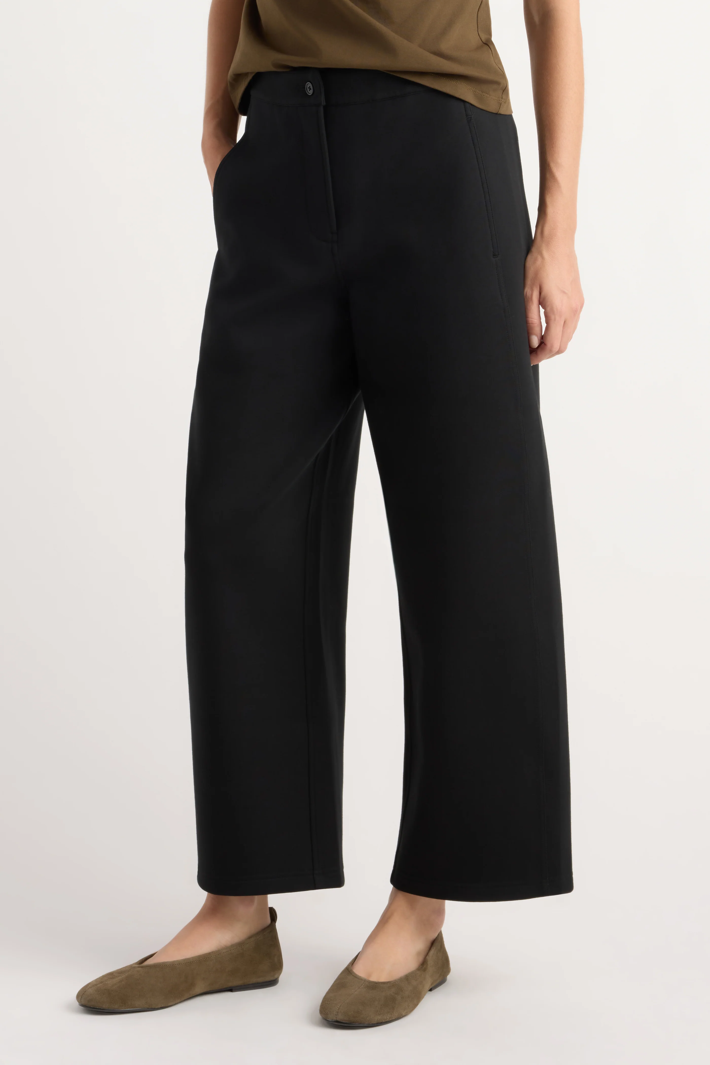 Chase Stretch-Waist Scuba Barrel-Leg Pant - Image 3
