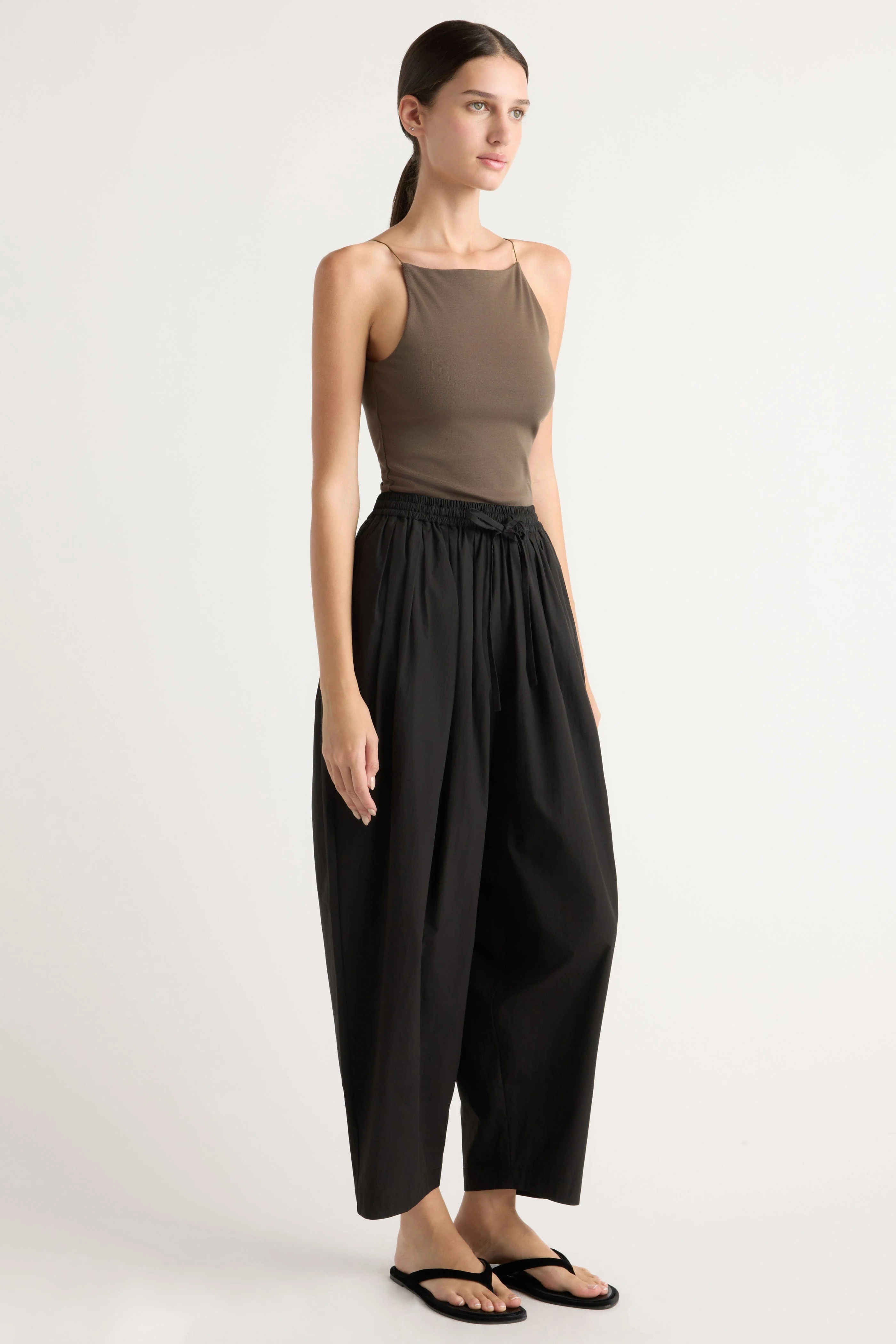 Dalma Wide-Leg Balloon Pant - Image 3