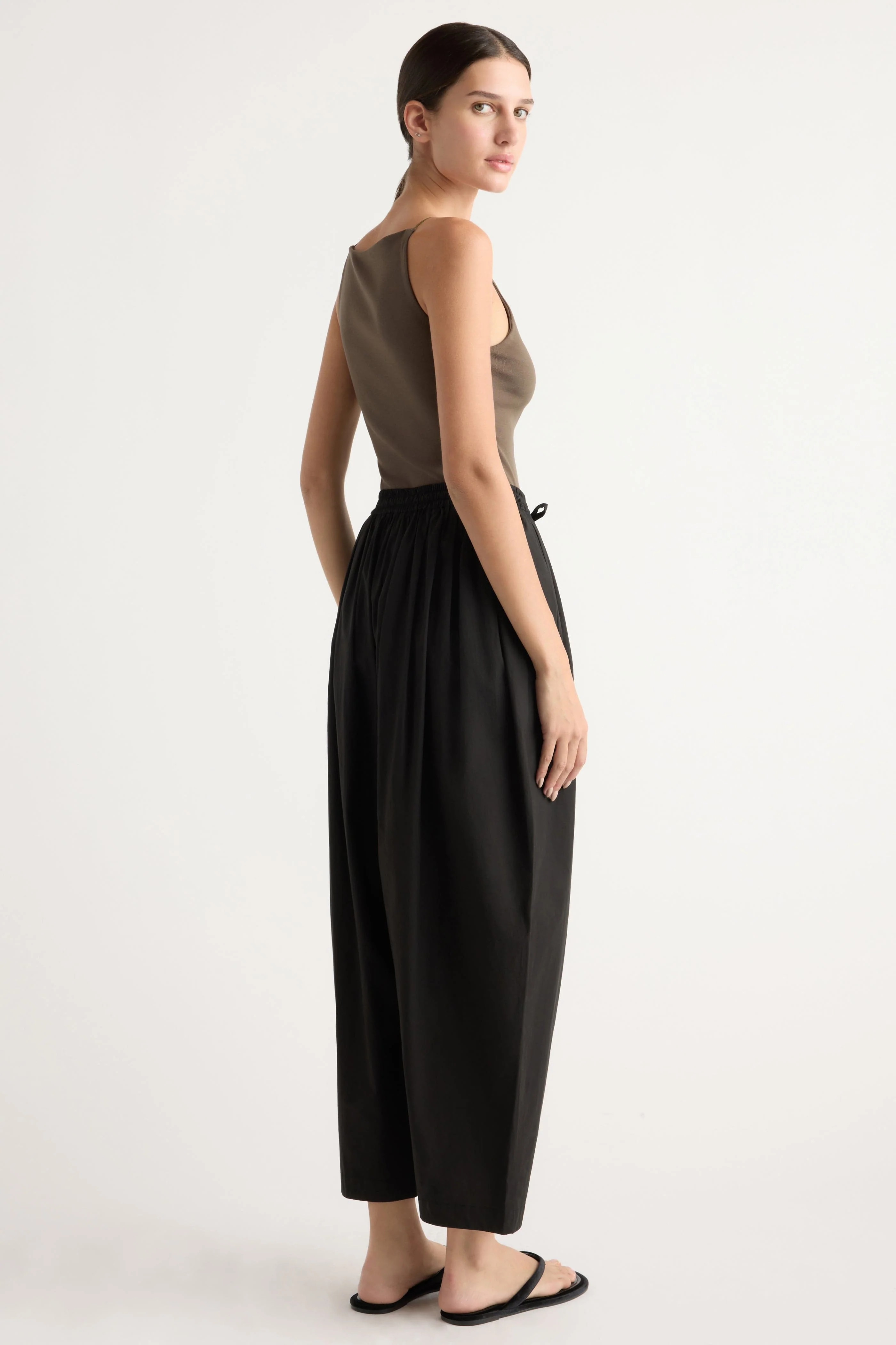 Dalma Wide-Leg Balloon Pant - Image 6