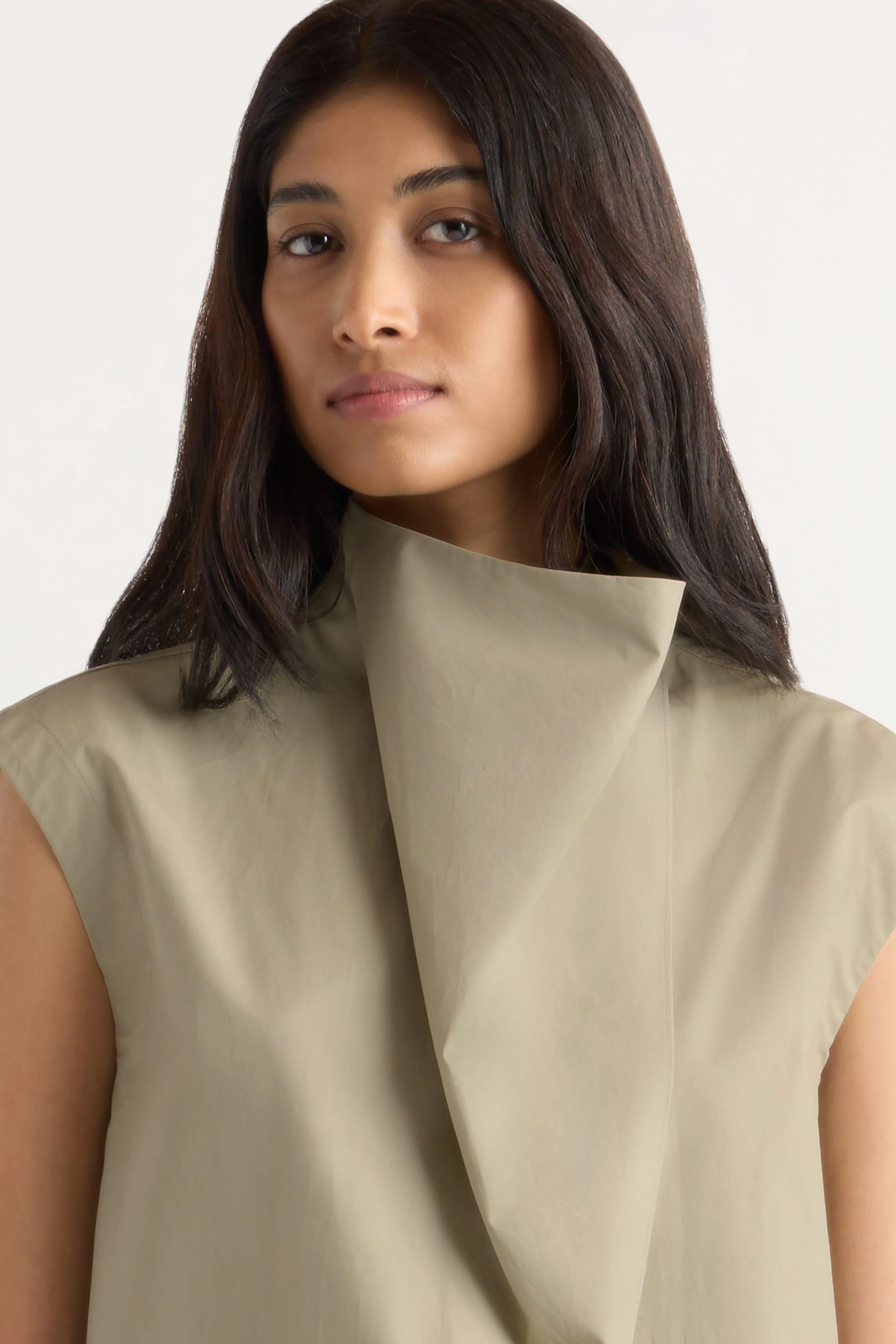 Denilyn Split-Front Wrap Poplin Blouse - Image 4