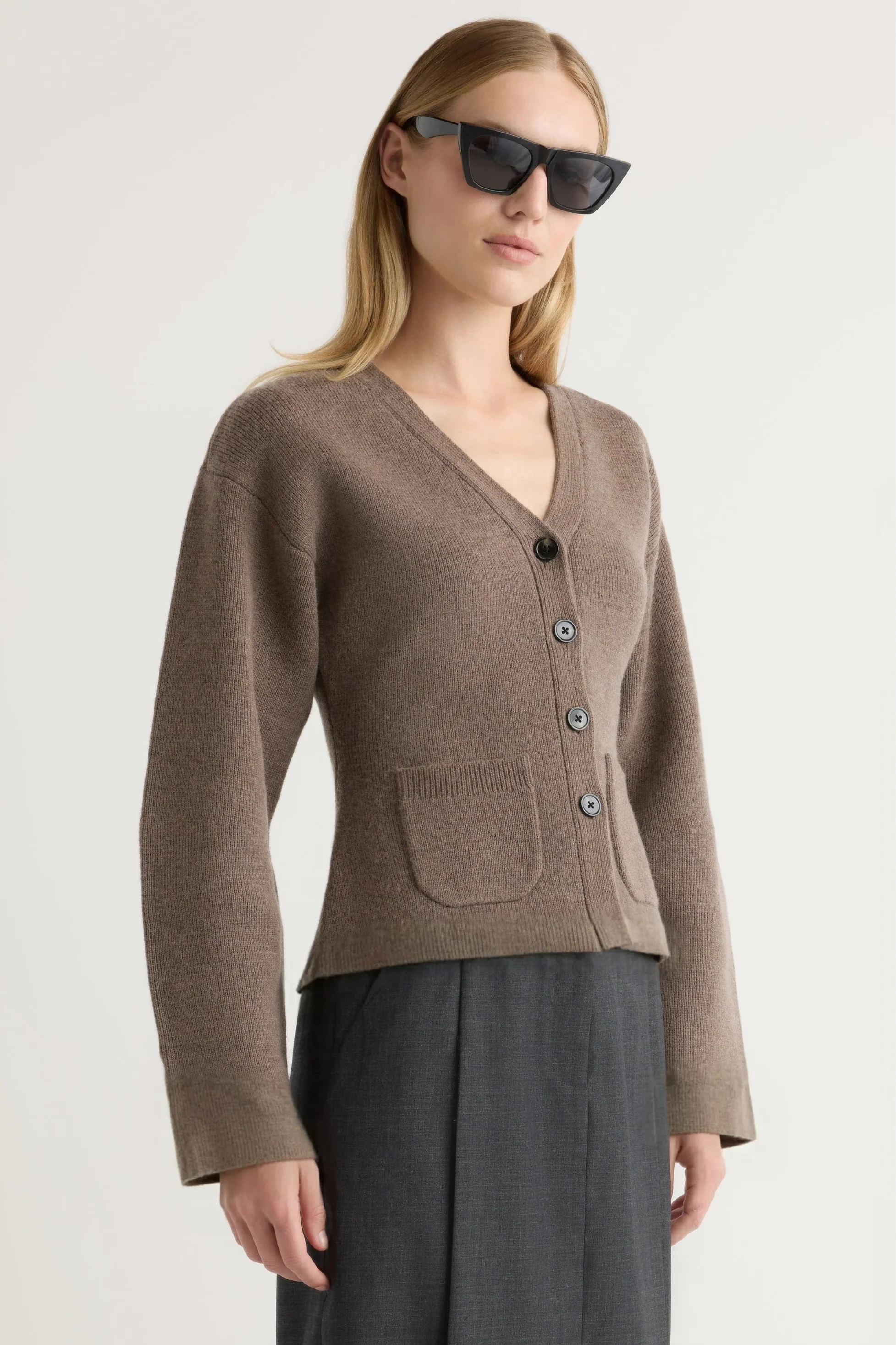 Elinor Organic Cotton-Wool V-Neck Cardigan - Image 6