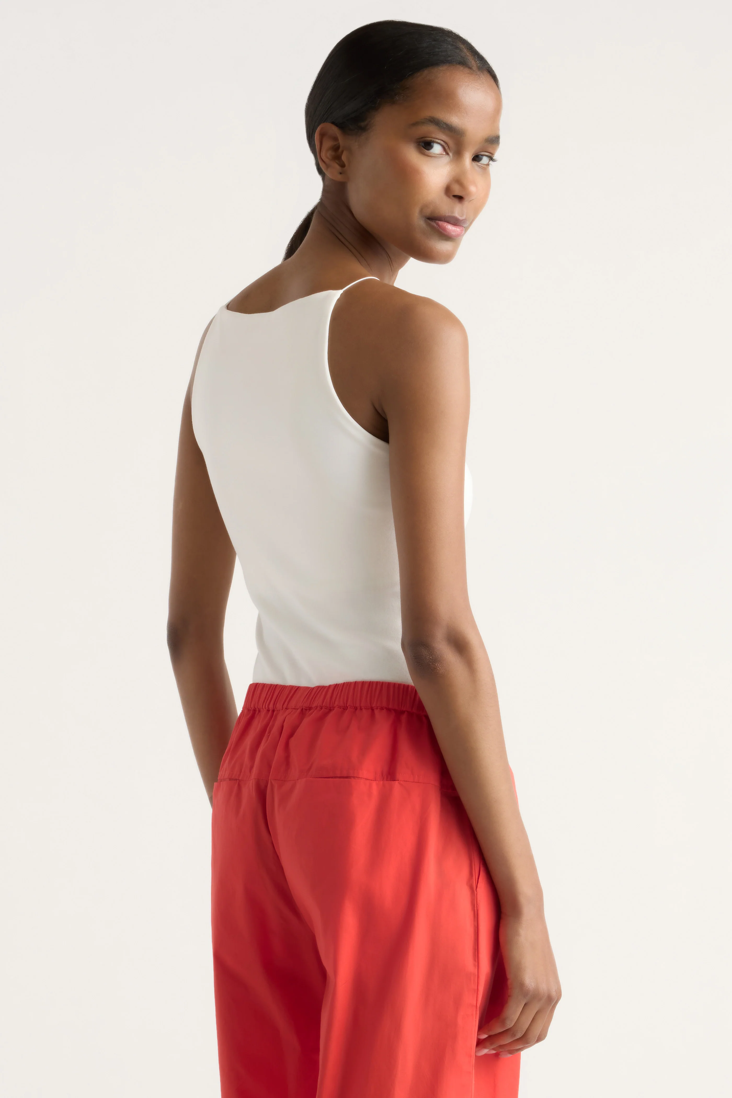 Ella Sleeveless Tank - Image 6