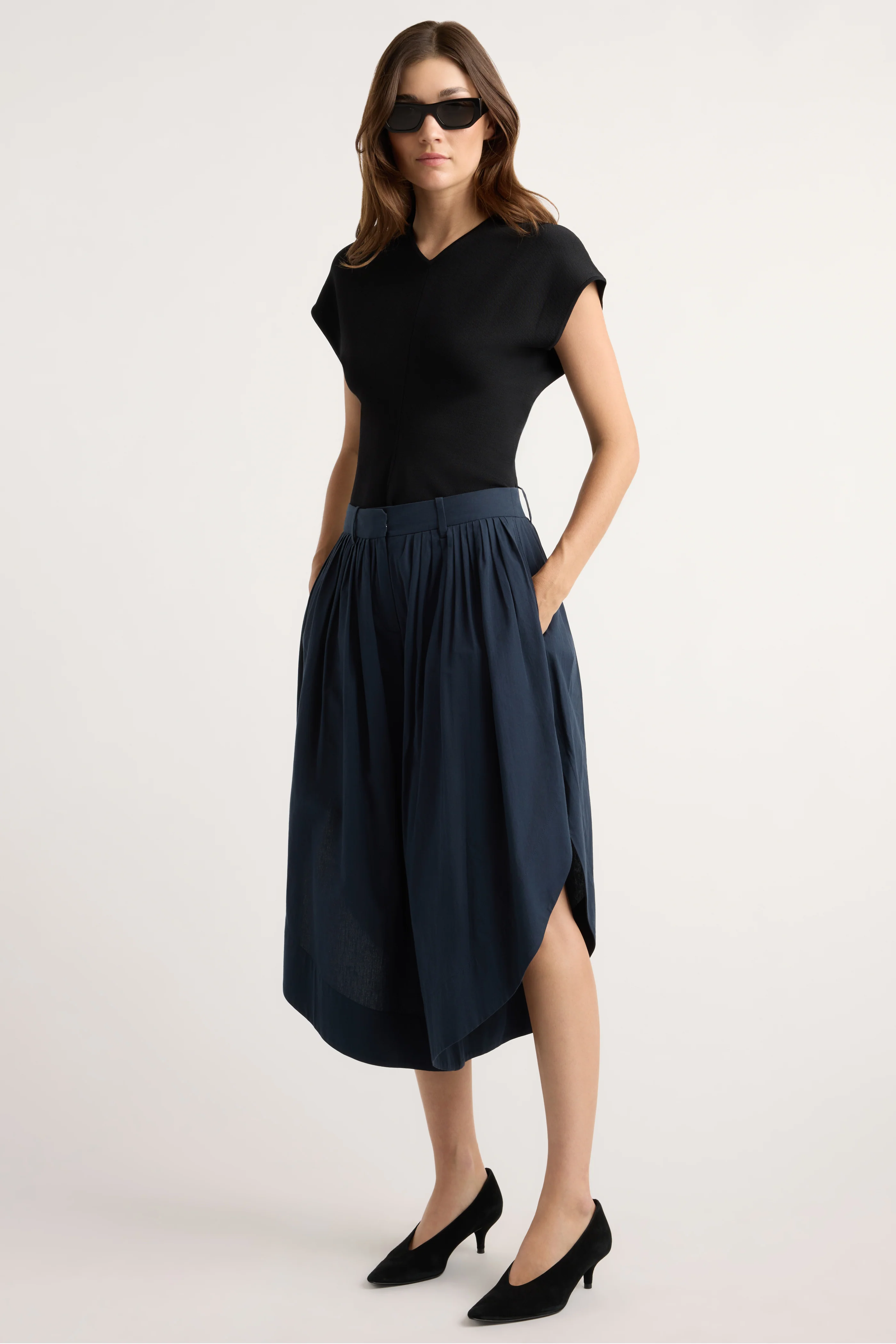Finn Relaxed-Ruched Sweater Top - Image 5