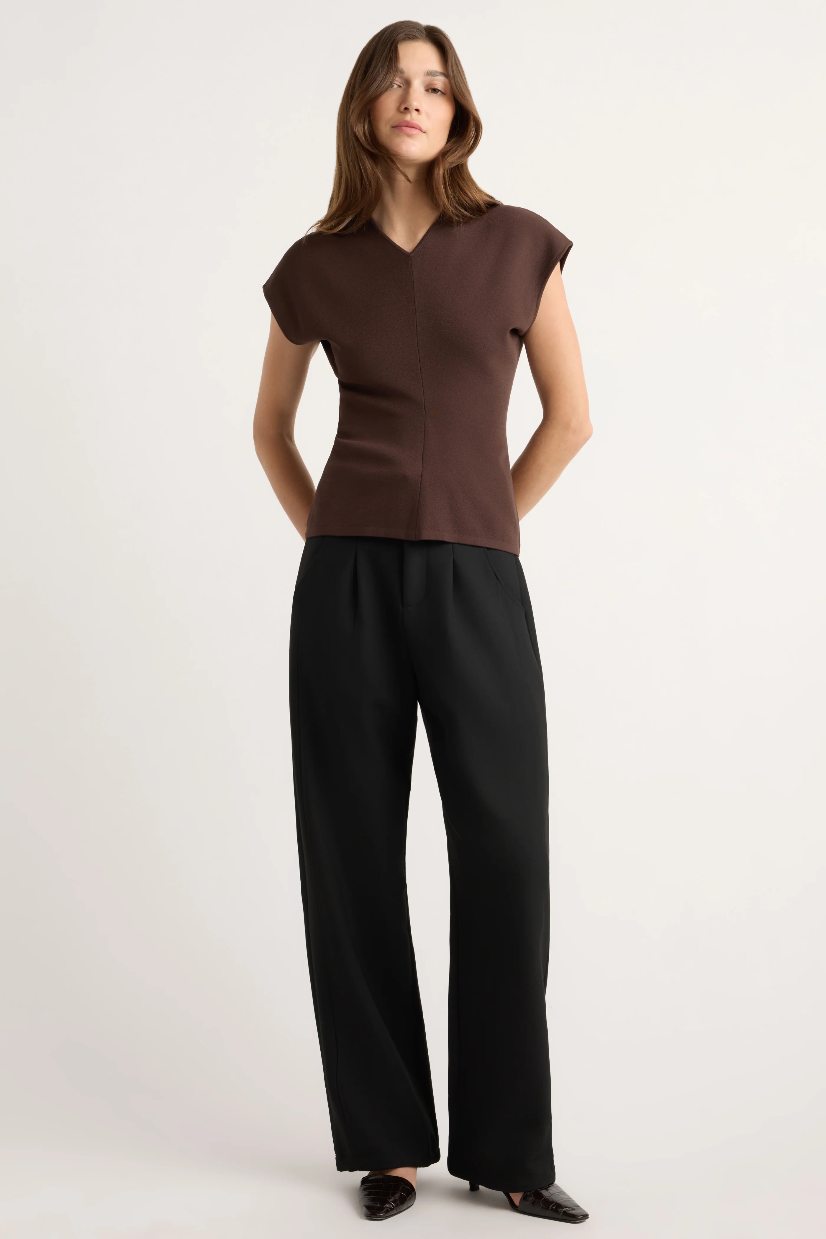 Finn Relaxed-Ruched Sweater Top - Image 5