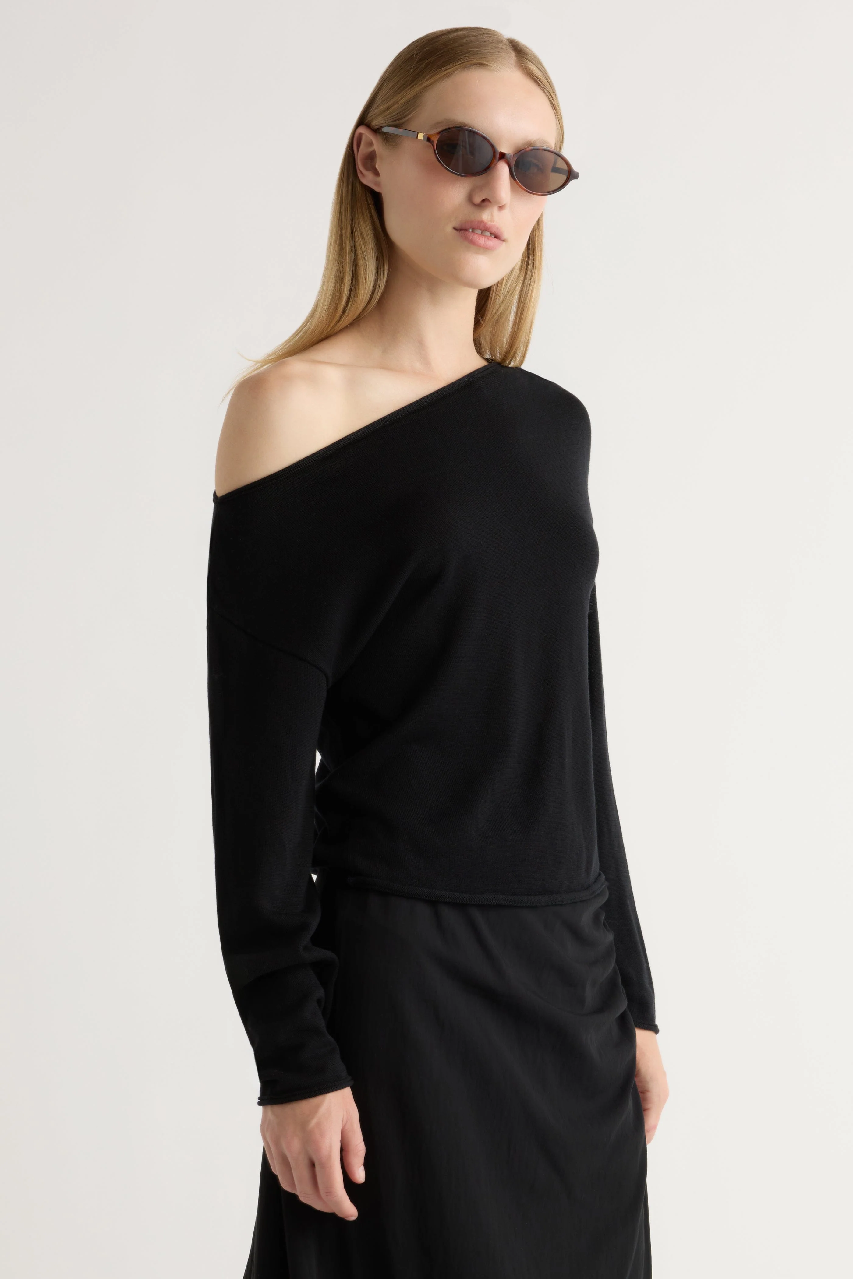 Hachi Tencel-Wool Off-Shoulder Sweater - Image 7
