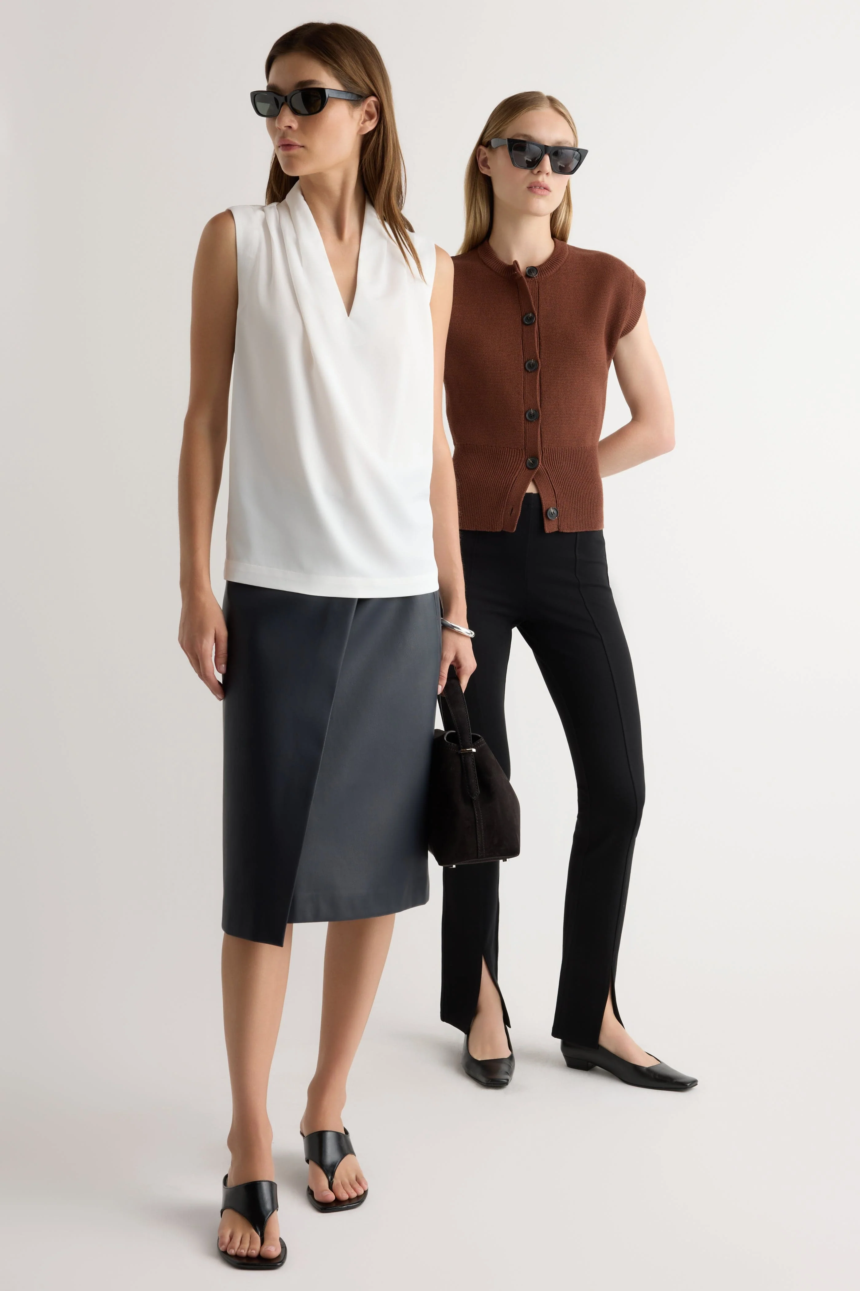 Jae V-Neck Sleeveless Blouse - Image 10