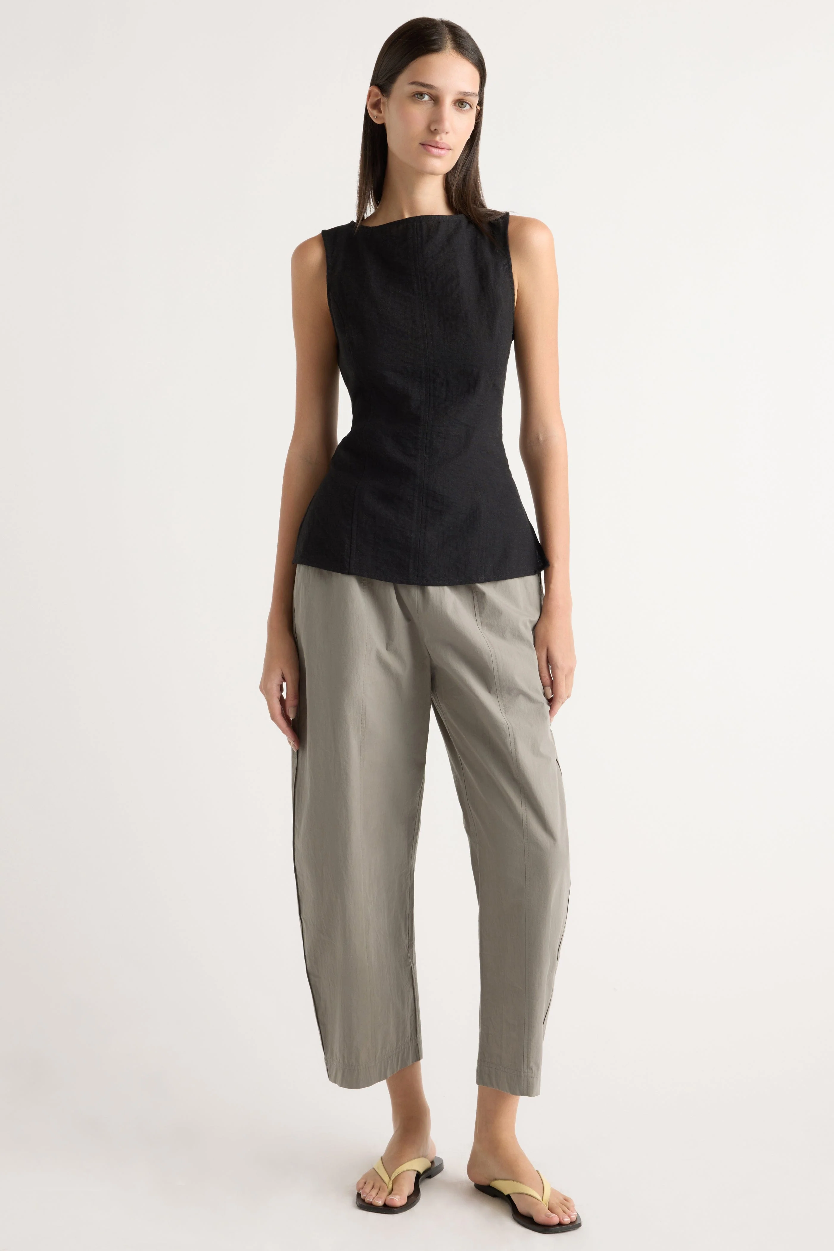 Jeannie Split-Hem Sleeveless Blouse - Image 3