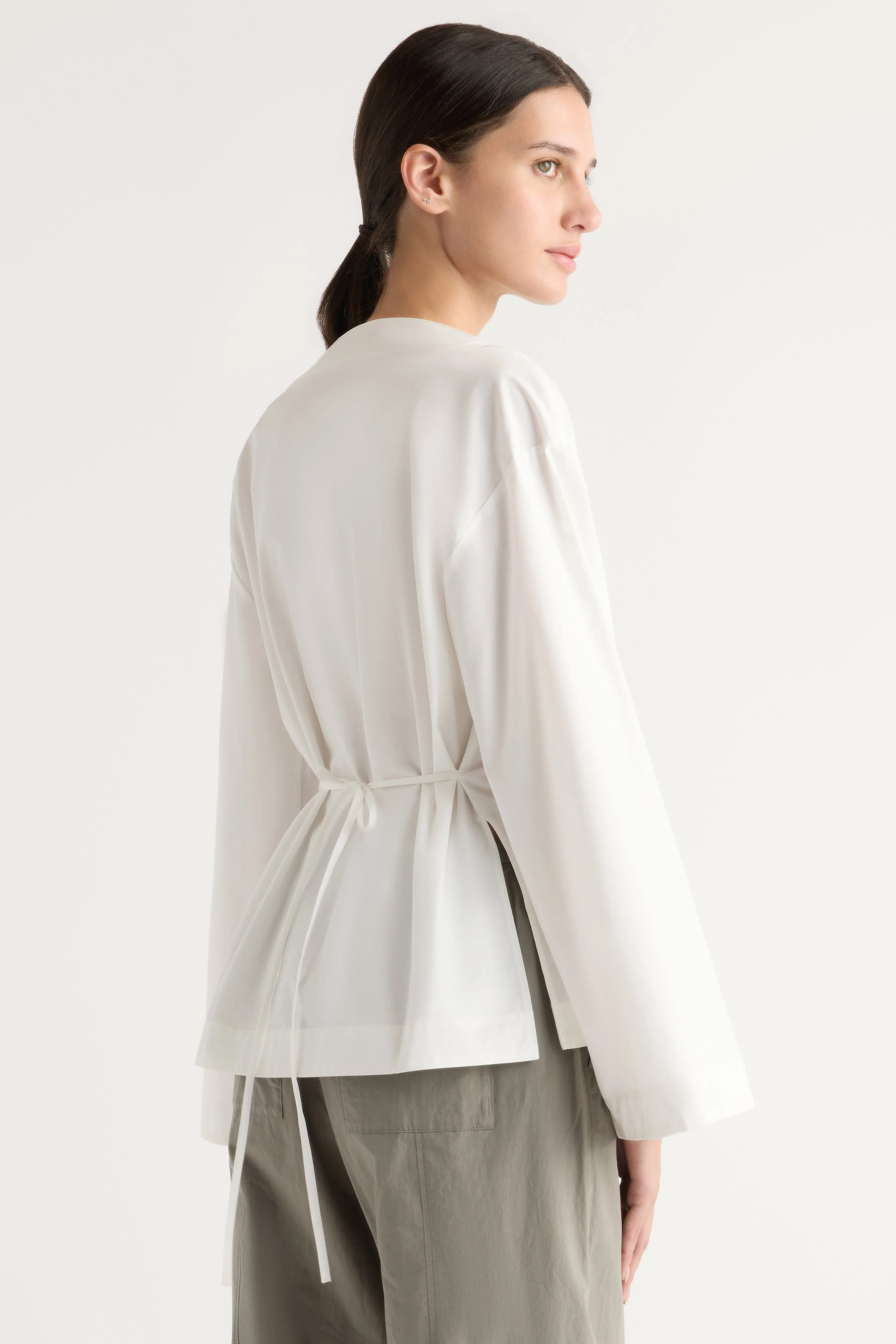 Lilian Sculpted Flare-Sleeve Blouse - Image 4