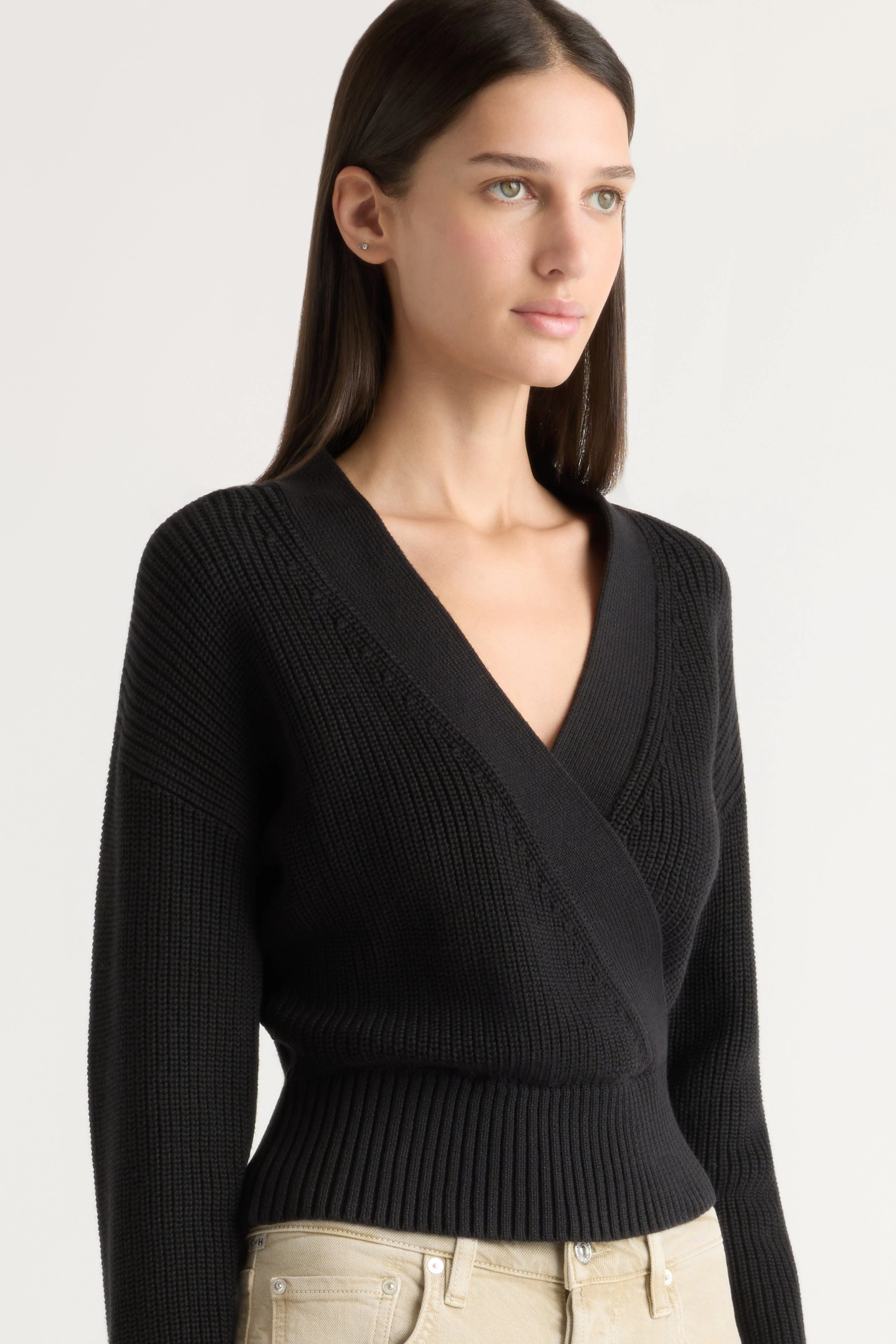 Maren Cropped V-Neck Sweater - Image 4