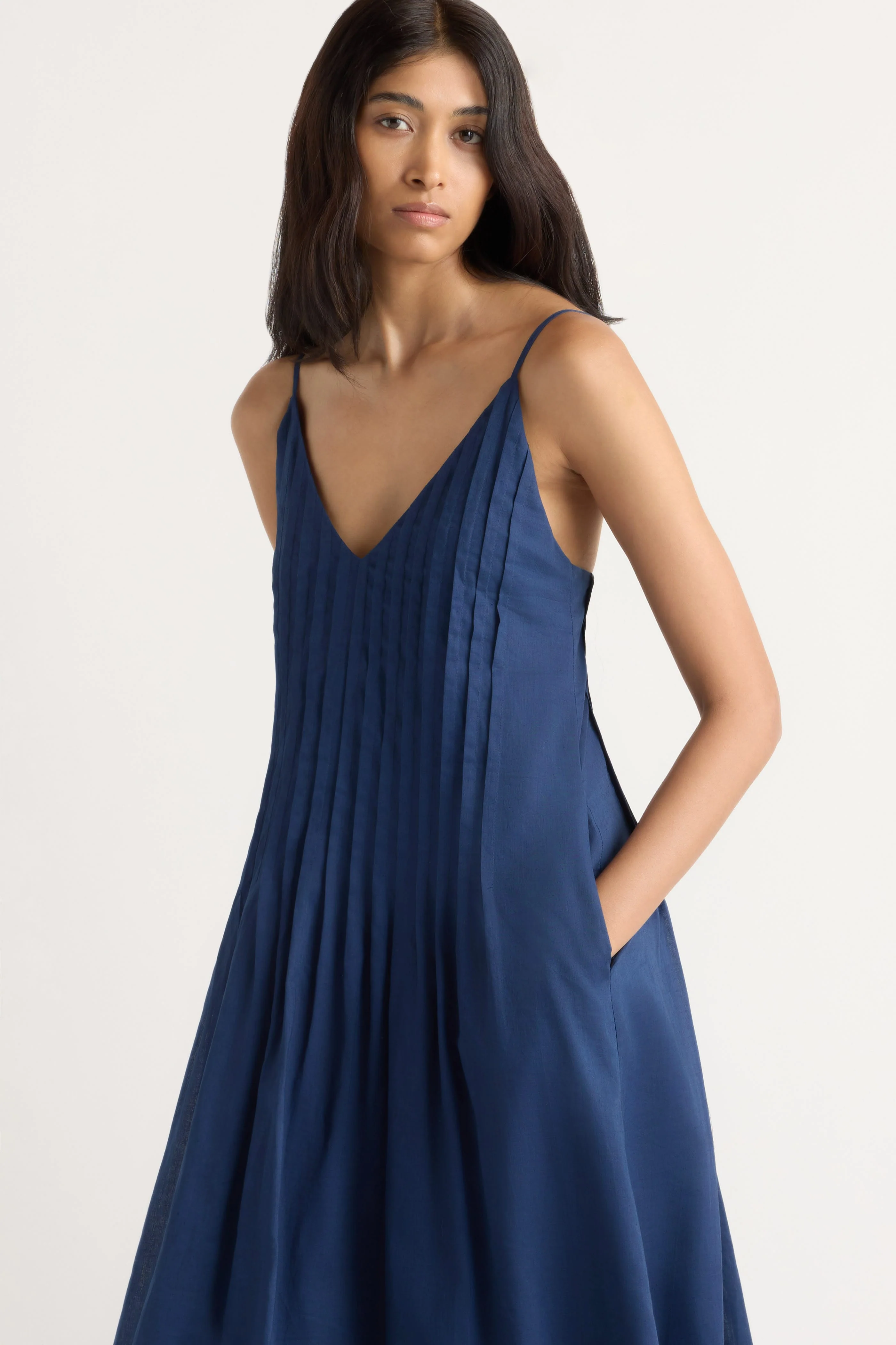 Naomi Pleated Linen-Cotton Dress - Image 3