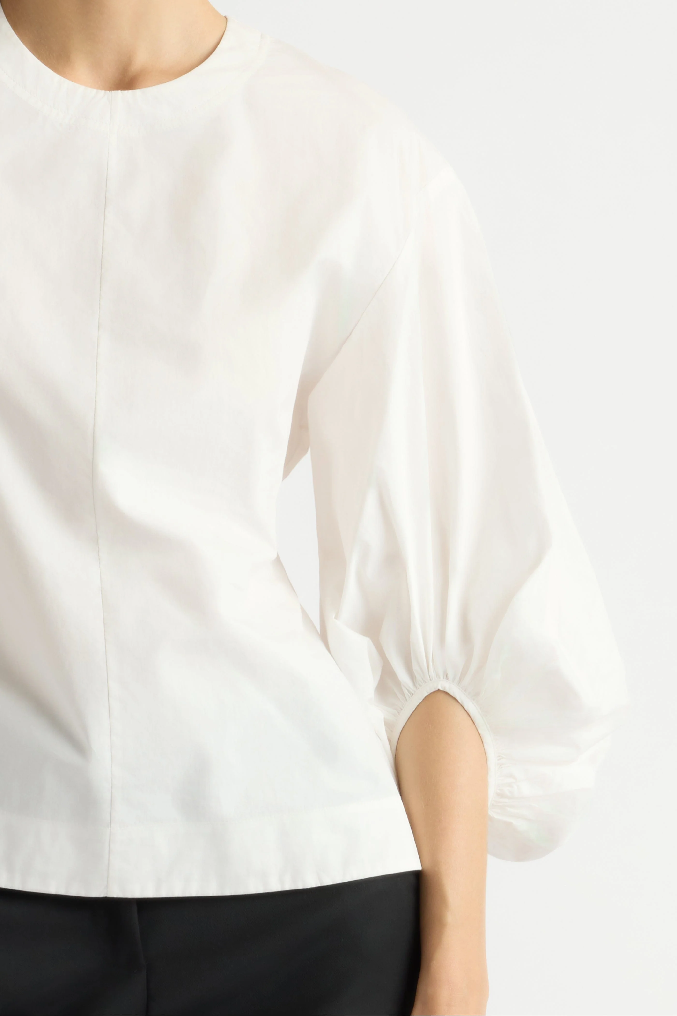 Odessa Sculpted Balloon-Sleeve Blouse - Image 4