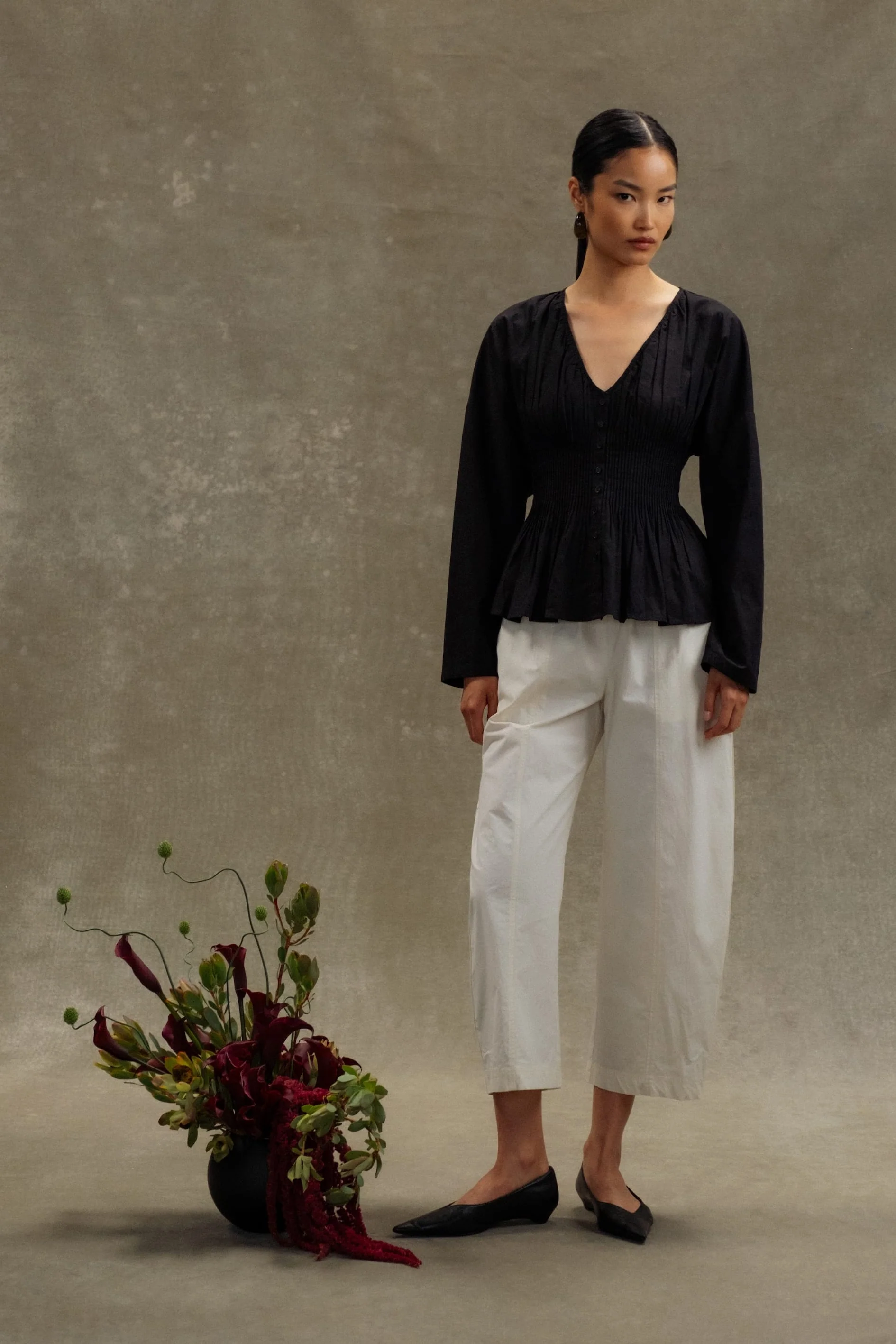 Priya Stretch-Waist Barrel-Leg Pant - Image 8